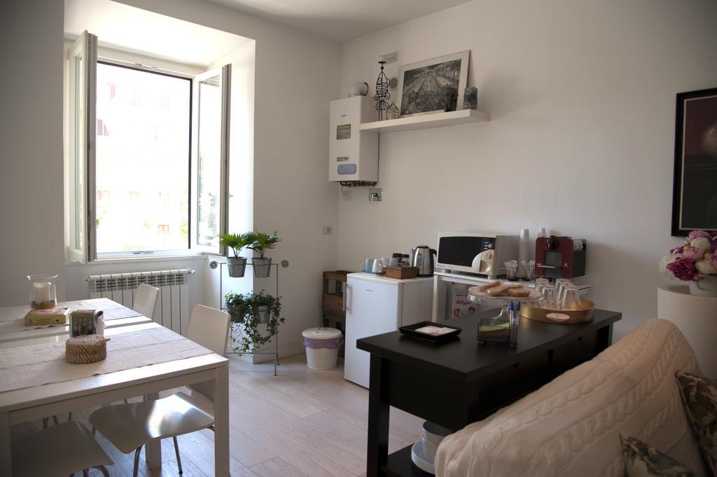 Center 2 Rooms B&B Roma Exterior foto